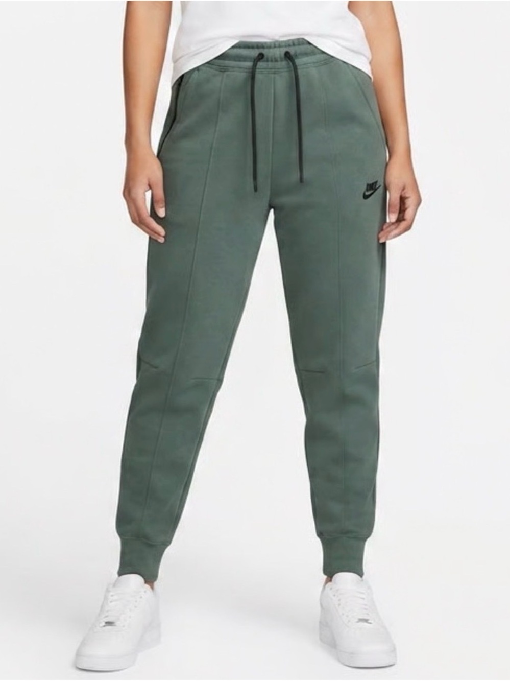 Nike Women’s Sportswear Tech Fleece Mid-Rise Joggers- Size Small